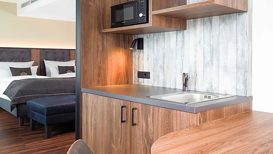 Holiday Inn - the niu, Saddle Furth By IHG