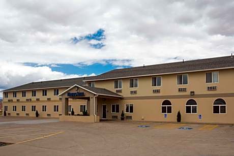 Days Inn by Wyndham Hurricane/Zion National Park Area