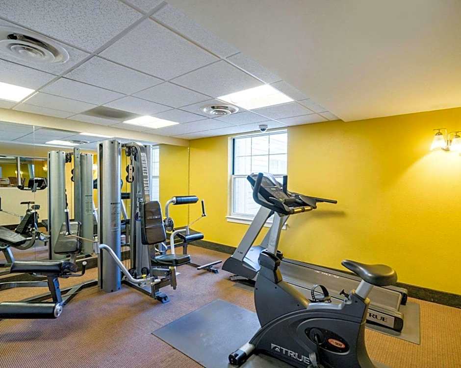 Mainstay Suites Dover