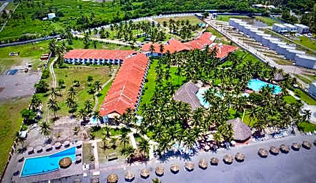 HOTEL TESORO BEACH