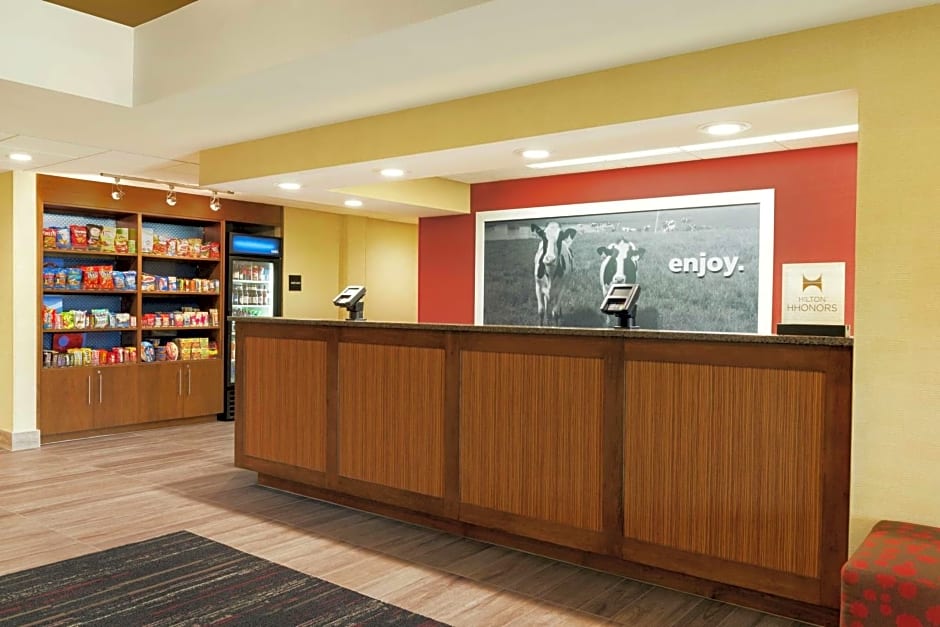 Hampton Inn By Hilton Des Moines West