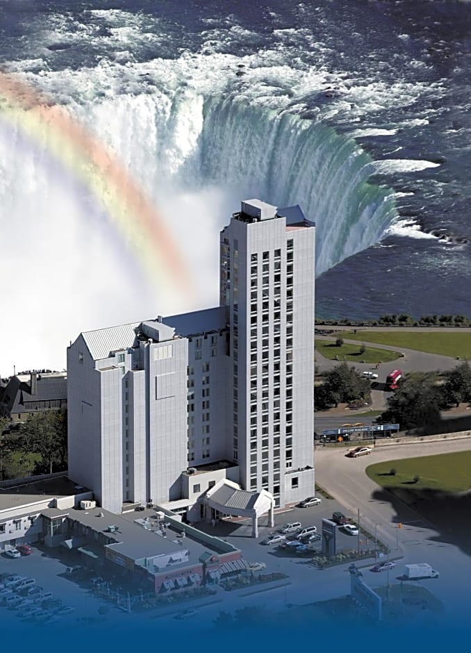 Oakes Hotel Overlooking The Falls