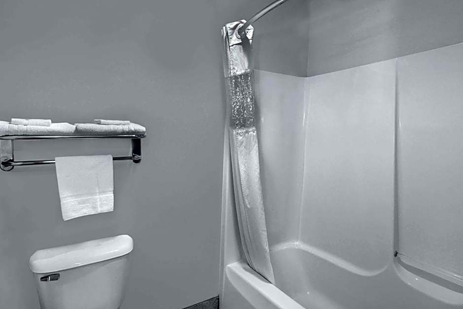 Days Inn by Wyndham Carroll