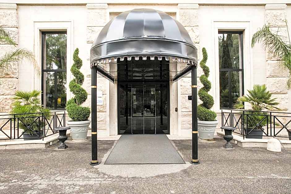 TH Roma - Carpegna Palace