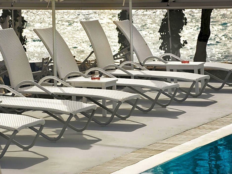 Poseidon Beach Hotel – Kamari, UT