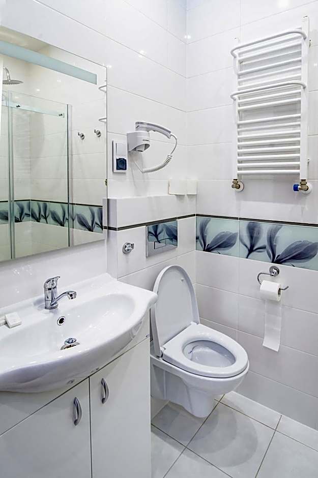 Pod Wzgórzem Bed & Breakfast