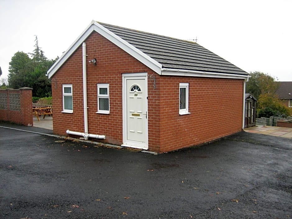 Four seasons Guest House