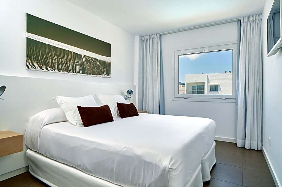 Photo 1 of 4 of Junior Suite