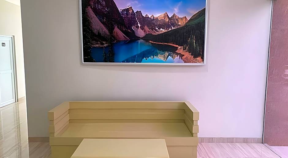 RedDoorz near Alun Alun Purbalingga