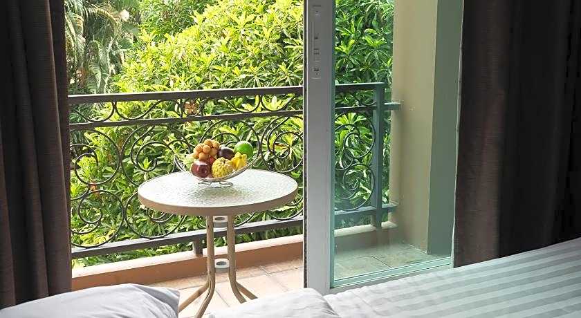 Greenview Ekkamai 10 Suite