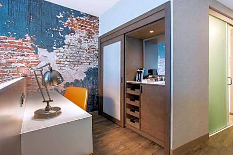 King Room with View