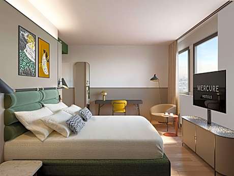 Premier Room with 1 Double Bed
