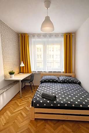 Warszawa Krucza Pokoje