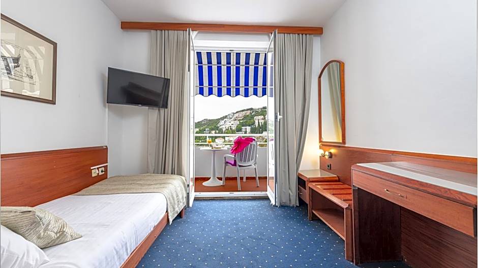 Hotel Komodor