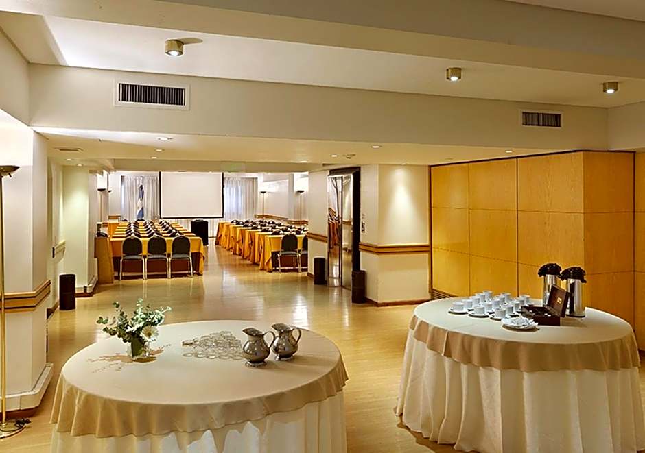 Hotel Dolmen