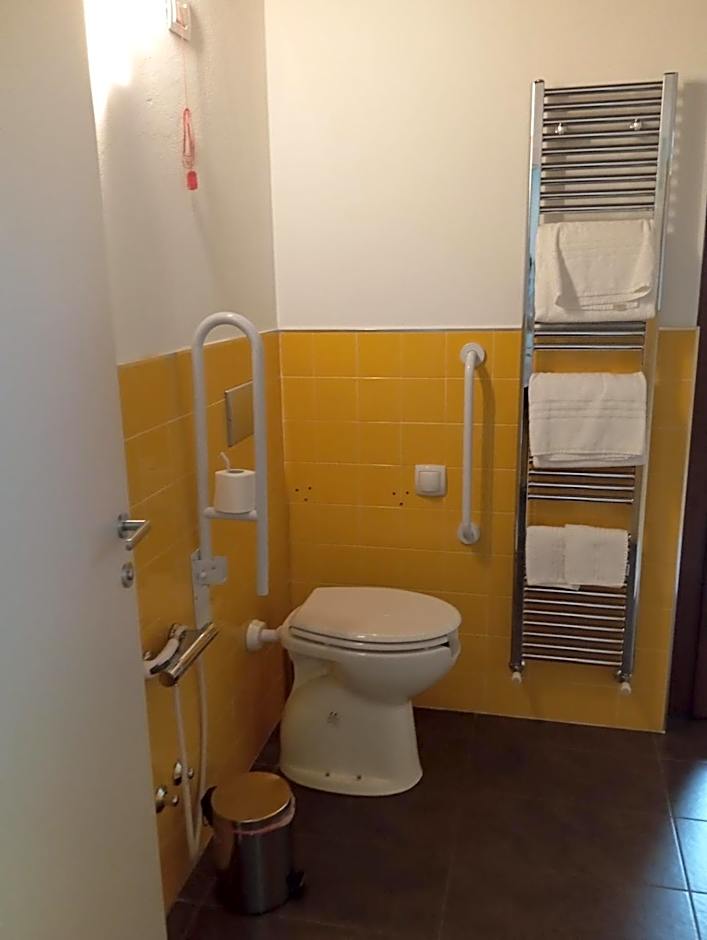 Bes Residence Bergamo Polaresco