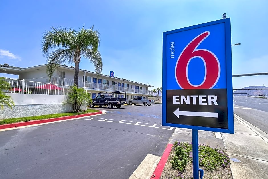 Motel 6-Fontana, CA