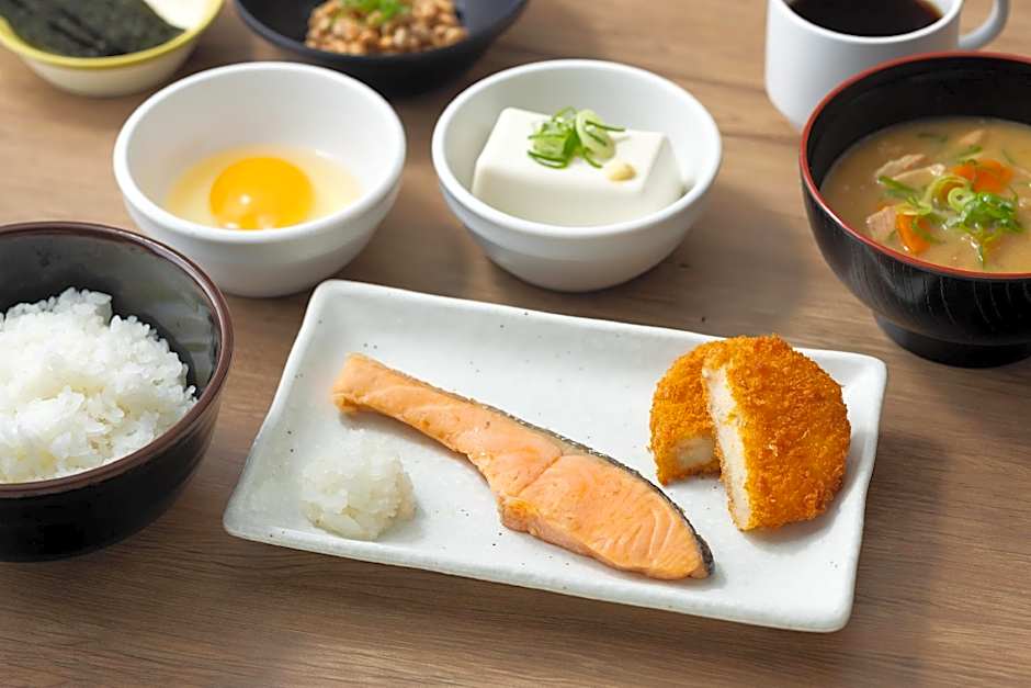 Four Points Flex by Sheraton Yokohama West