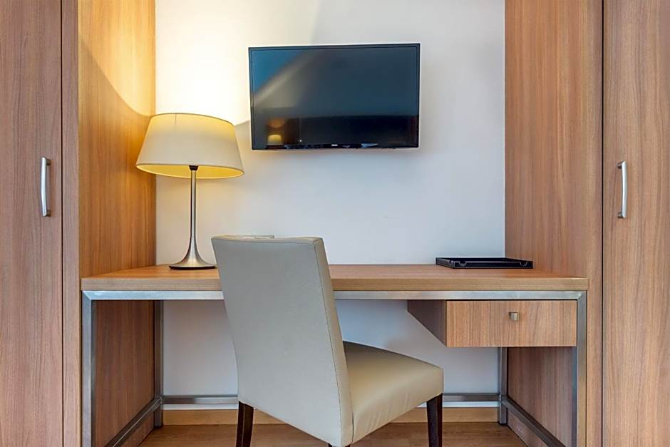 City Residence Paris CDG Airport