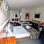 Hampton Villa Motel