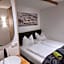 No1 - Flo's modern Rooms & Breakfast