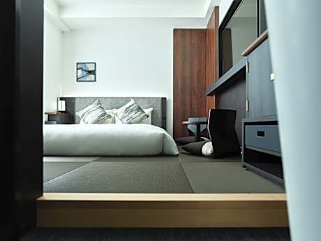 Standard, 1 bed Queen, Japanese Style