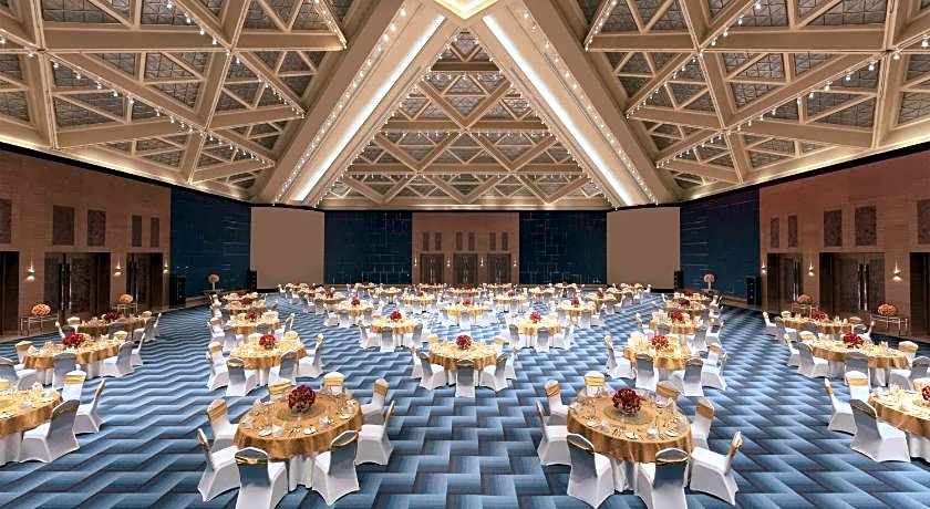 Sheraton Grand Bengaluru Whitefield Hotel & Convention Center