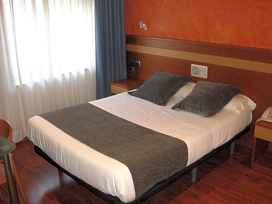 Hotel Iris