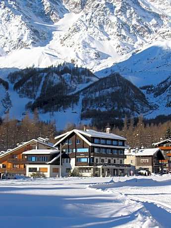 Hotel Nuovo Pecetto