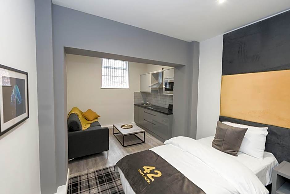 42 Apart-Hotel