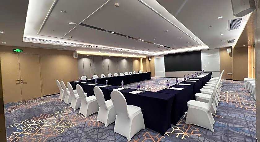 voco Guangzhou Shifu By IHG