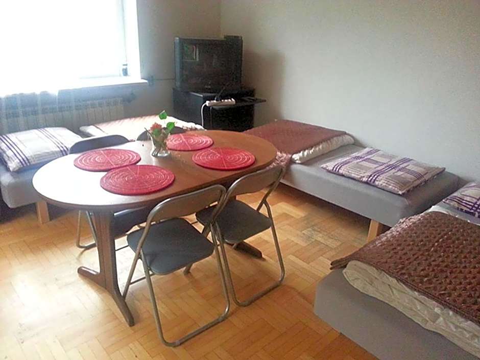 Green Country Hostel