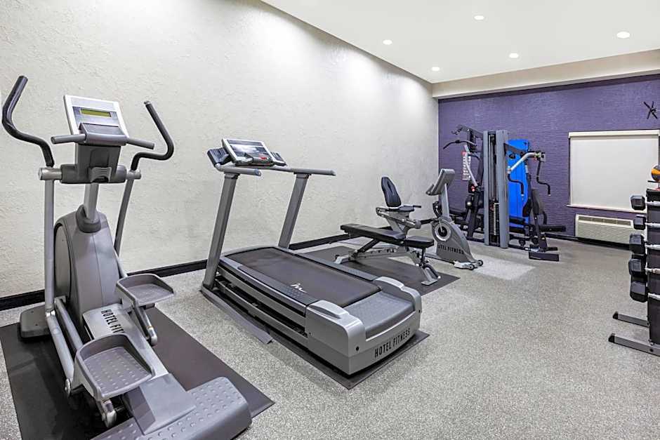 La Quinta Inn & Suites by Wyndham Lumberton