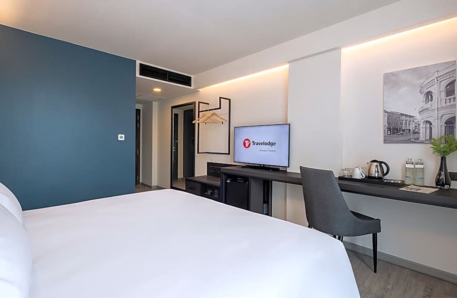 Travelodge Phuket Town