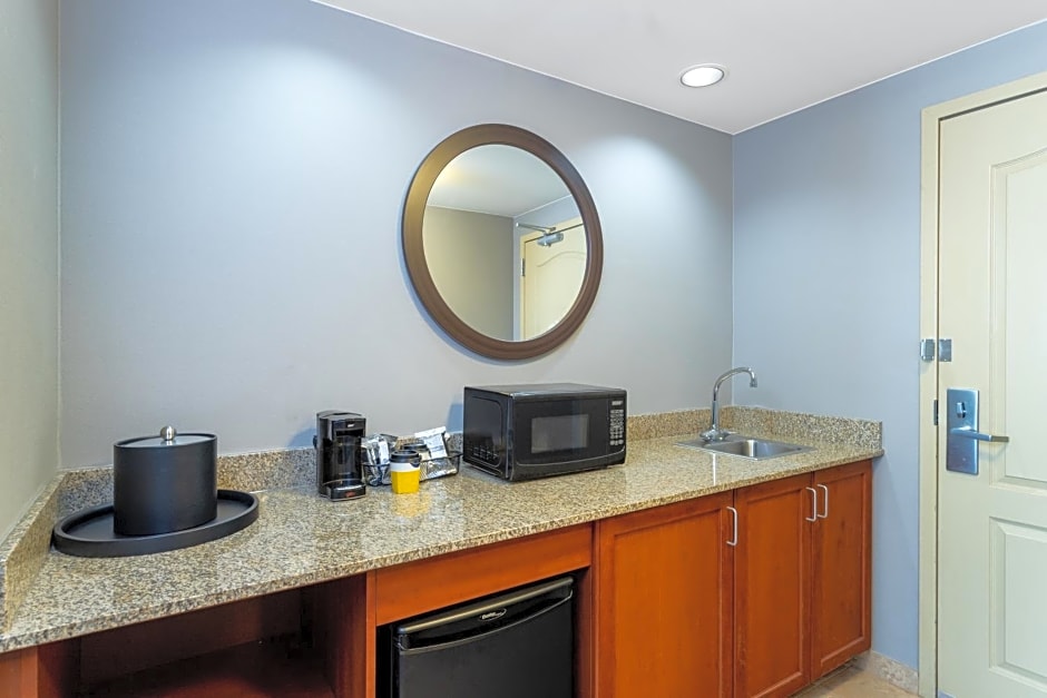 Hampton Inn & Suites Minneapolis St. Paul Airport - Mall of America