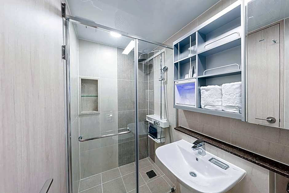 Centum Mark Hotel Yang Yang