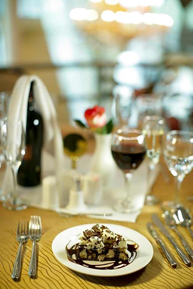 Friendship International Hotel