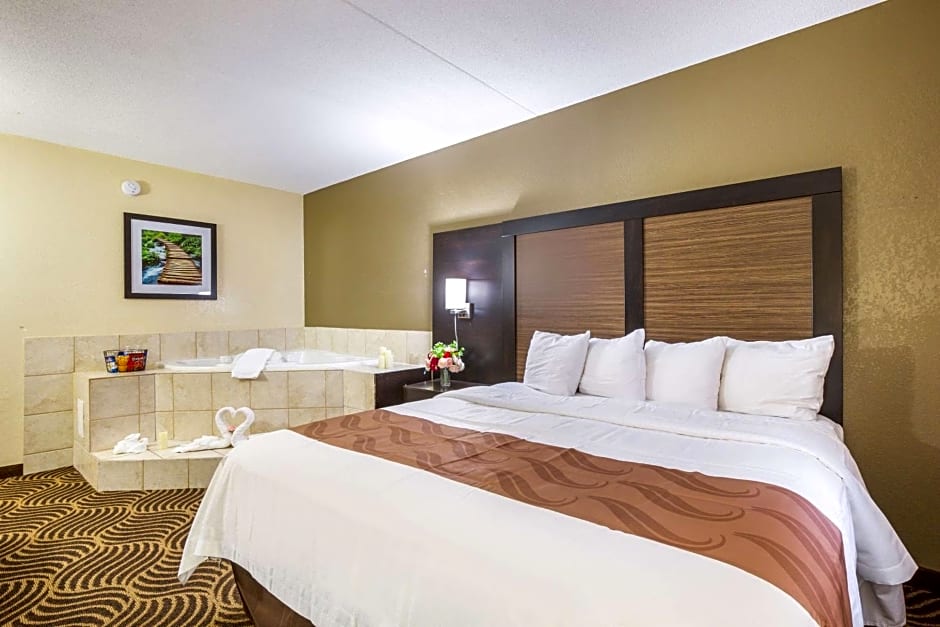 Quality Inn & Suites Florence - Cincinnati South