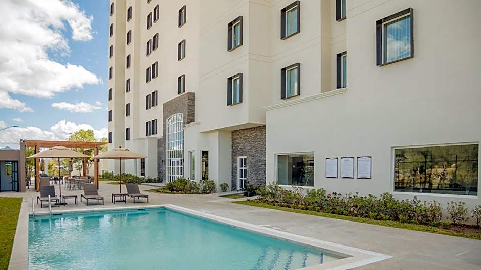 Staybridge Suites Irapuato By IHG