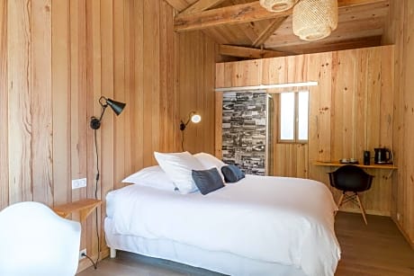 Centre Cap-ferret, les chambres du phare, bassin