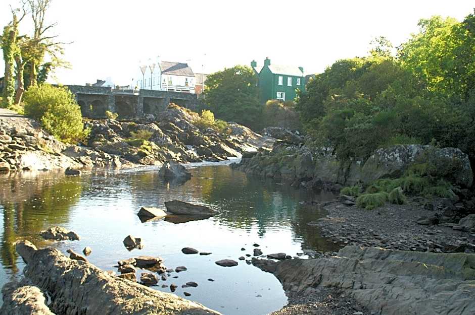 Sneem River Lodge Bed & Breakfast