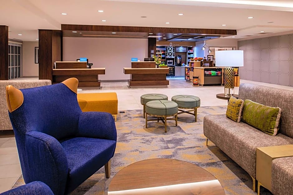 Hilton Garden Inn Kansas City Airport MO