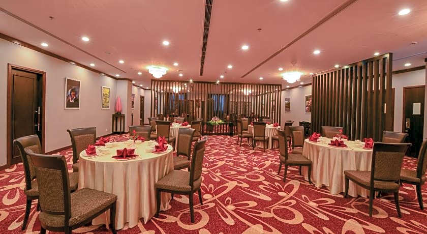 Aristo International Hotel