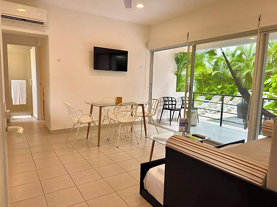 Papaya Condo Acapulco Diamante -Solo Adultos