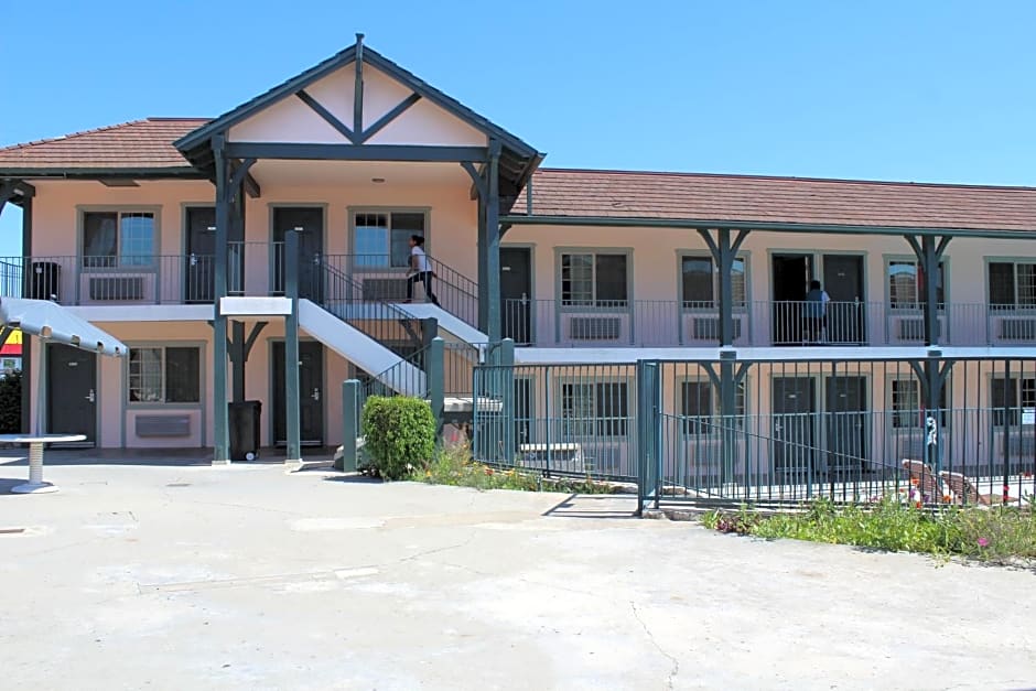 Best Whittier Inn