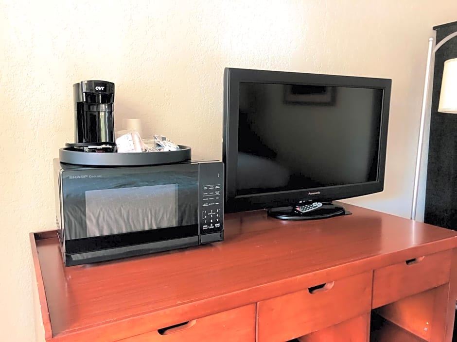 Super 8 by Wyndham San Jose Airport