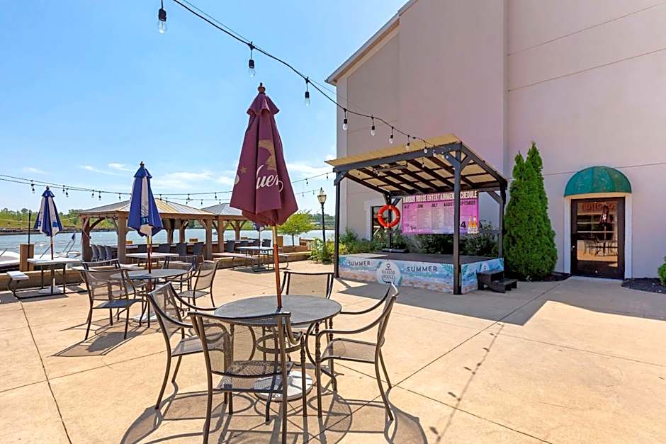 Comfort Inn River's Edge