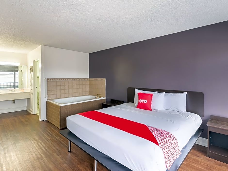 OYO Hotel Baton Rouge - Mead Rd Louisiana