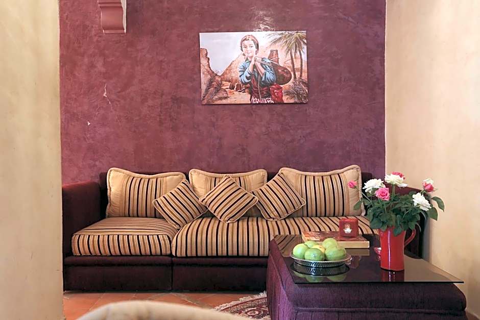 Riad Mille Et Une Nuits