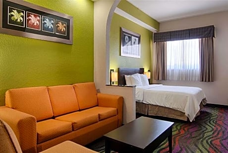 King Room - Non-Smoking